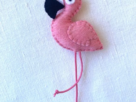 Handmade Flamingo Magnet: Super cute felt flamingo.