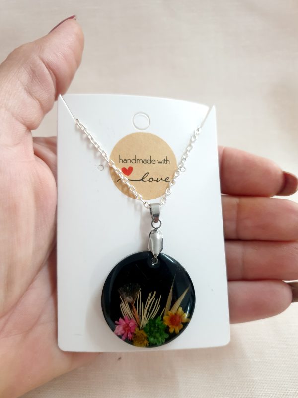 Pendant With Flowers - round - Image 3