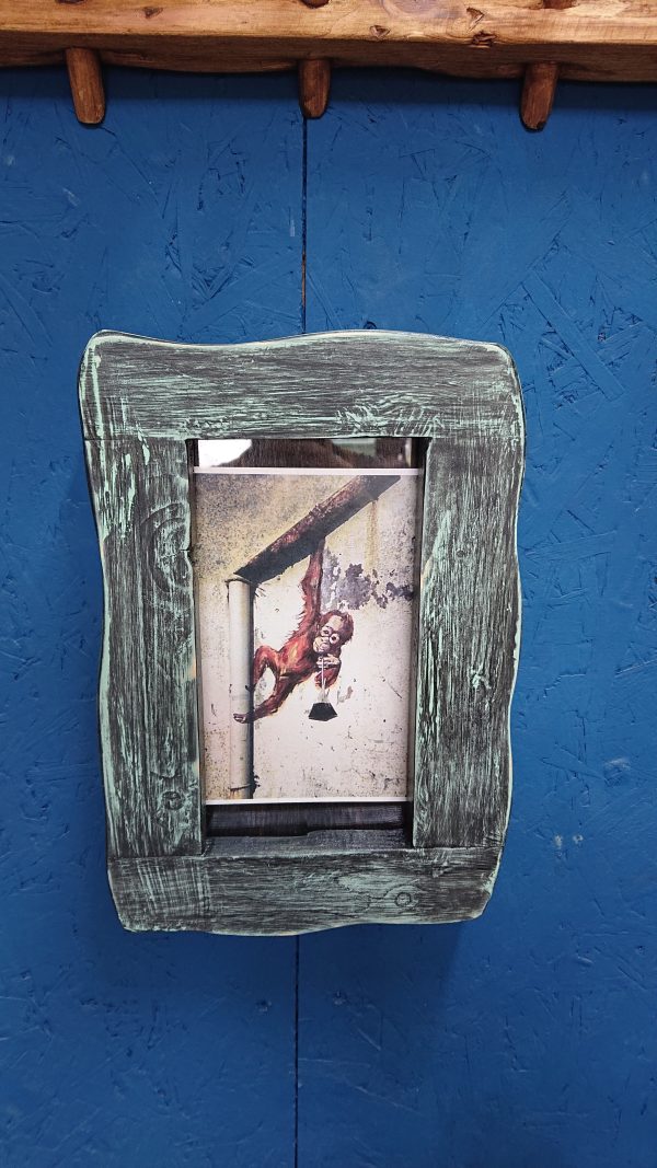Old style rustic photo frame - Image 6