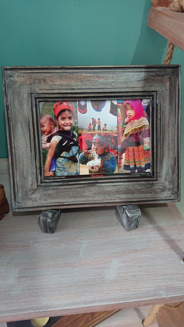 Rustic photo frame with own unique stand - Image 6