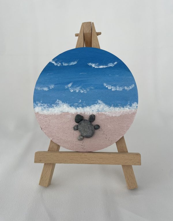 Pebble Art On Wood Slice "Sea Turtle" - Image 3