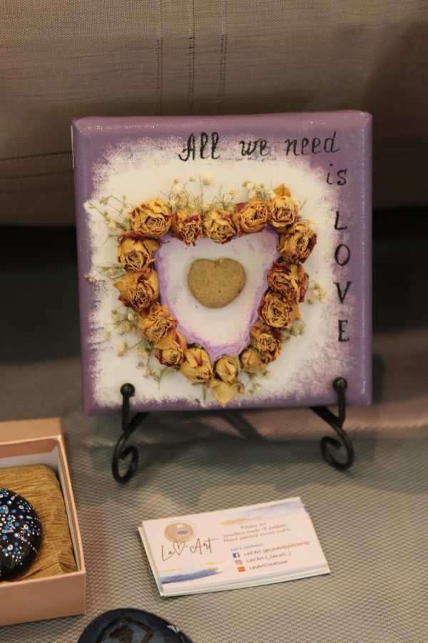 Mixed Media Canvas "All We Need Is Love" - Image 4