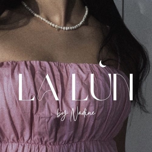 La Lun by Nadine