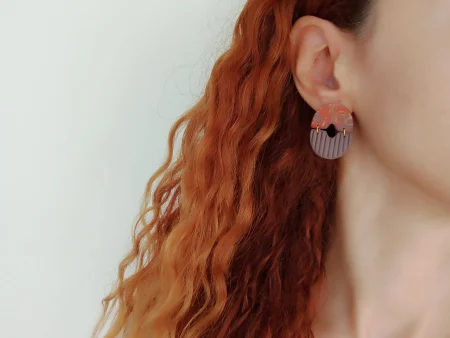 Marbled pumpkin orange and mocca studs