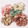 Set of 5 - satin scrunchies - Image 2