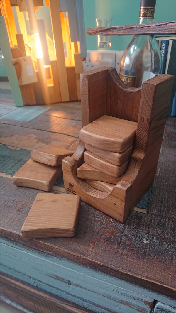 Set of 8 Handmade high-quality coasters with holder