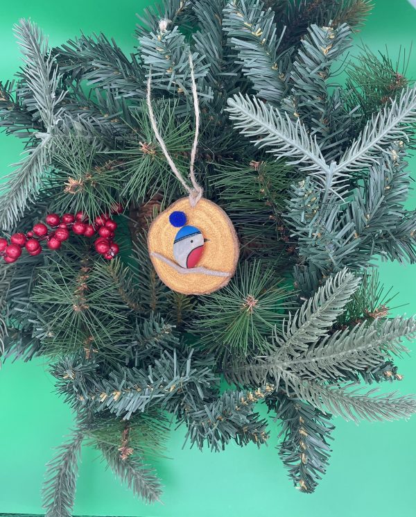 Pebble Ornaments On Wood Slices - Image 24
