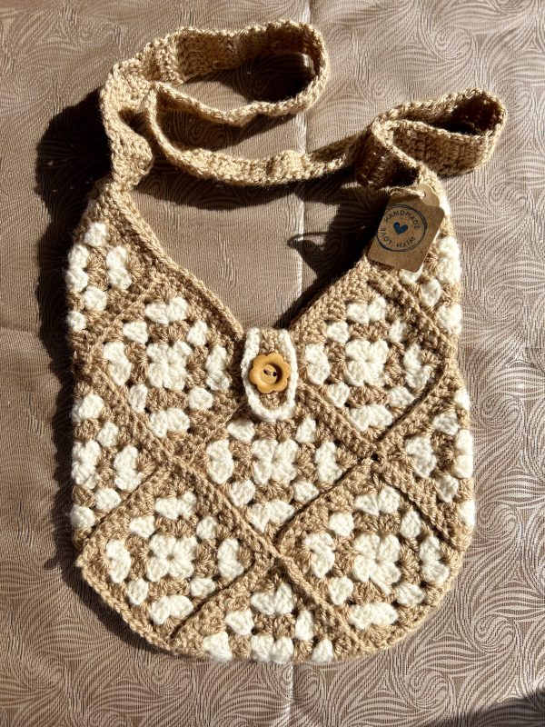 Wool granny square bag