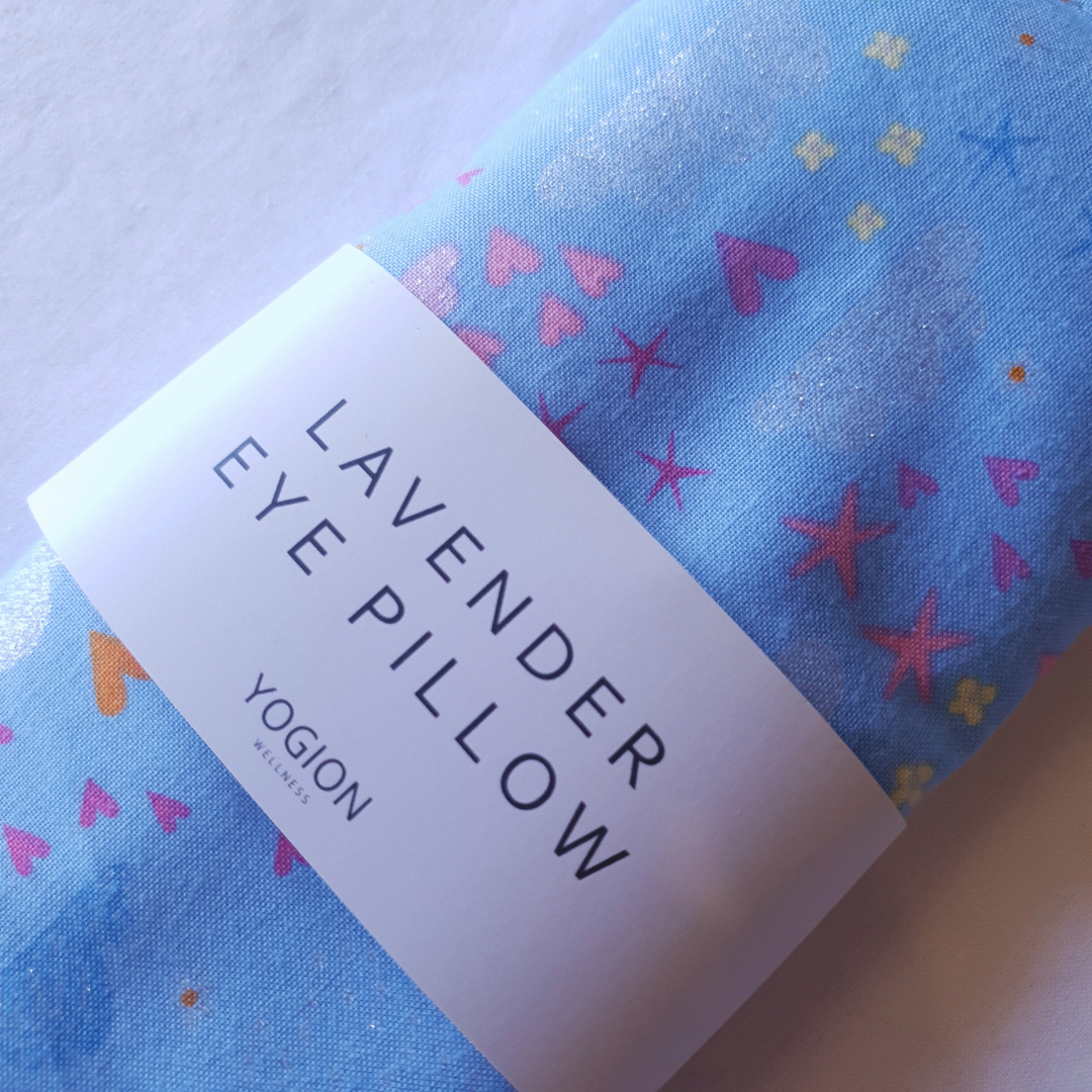 yogion-Lavender-eye-pillow-Clouds-and-HeartS