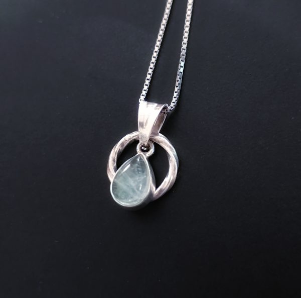 Silver apatite tear pendant in silver square chain