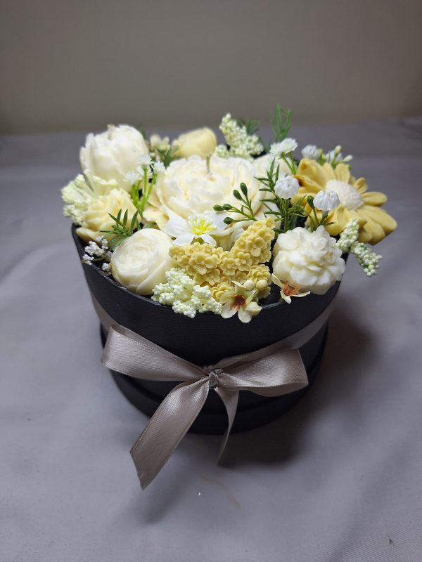 Candles Flowers box 2💐
