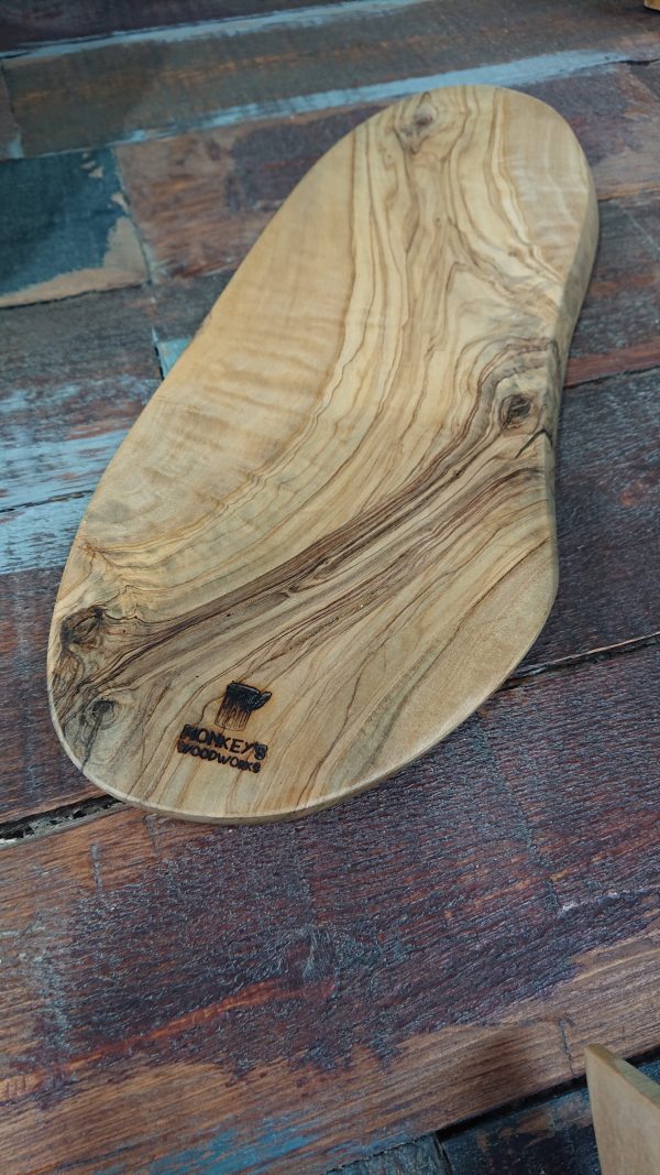 Olive wood serving board/platter - Image 7