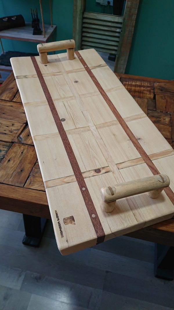Large Handmade serving board/platter - Image 2