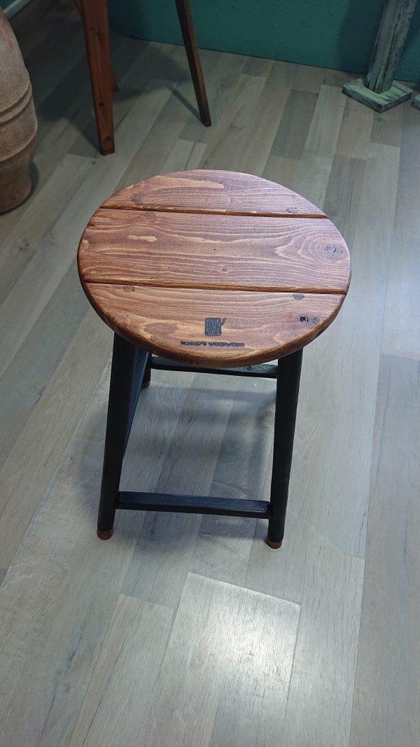 Beautiful pair of handmade stools - Image 13