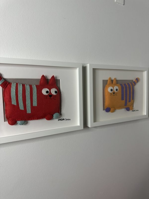 Playful Framed Felt Cat-30x25cm