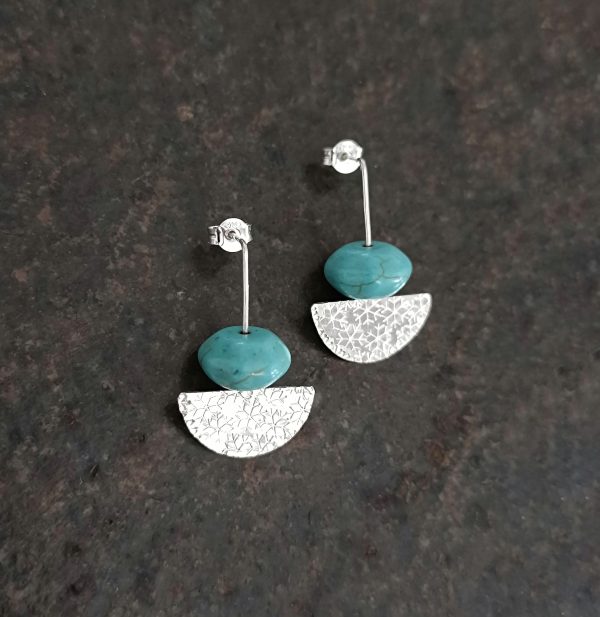 Silver earrings with turquoise howlite stone - Image 4
