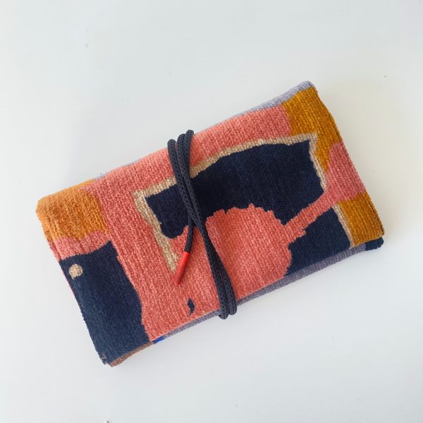 colorful tobacco pouch top