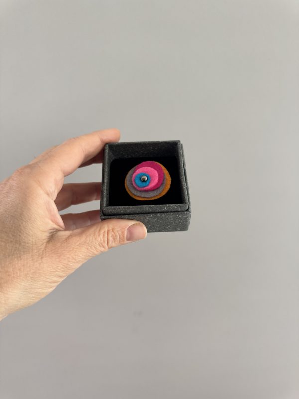 Adjustable Felt Ring