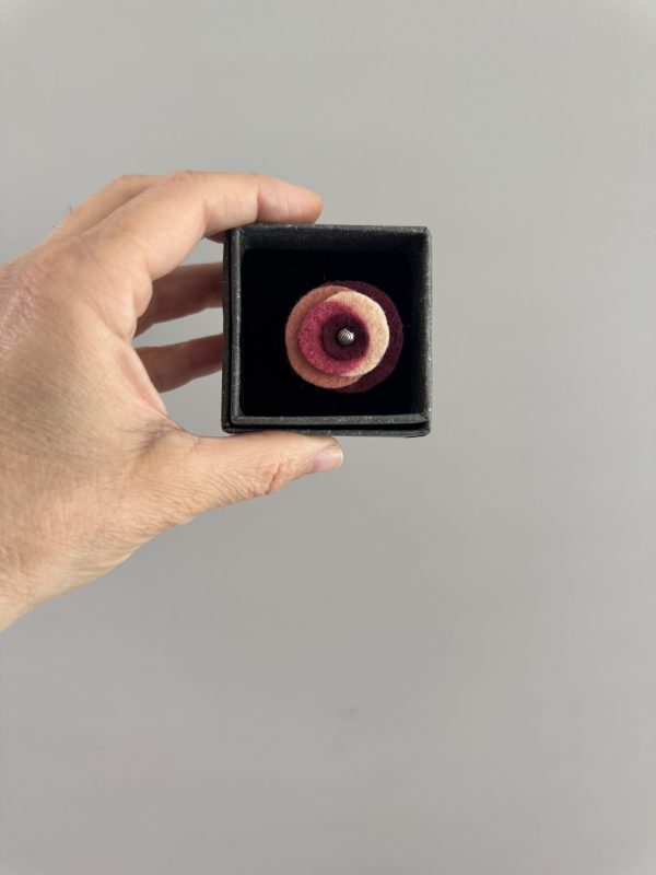 Adjustable Felt Ring