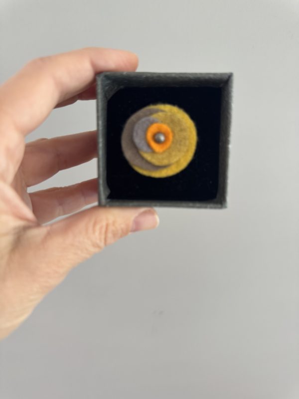 Adjustable Felt Ring