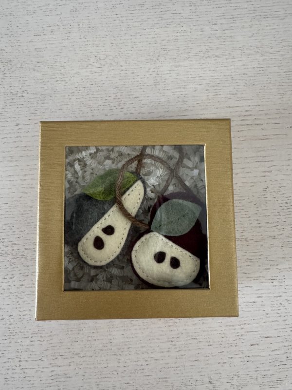 Felt Apple and Pear Bookmarks - 2 colours
