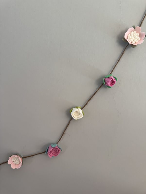 Pink Felt flower Garland