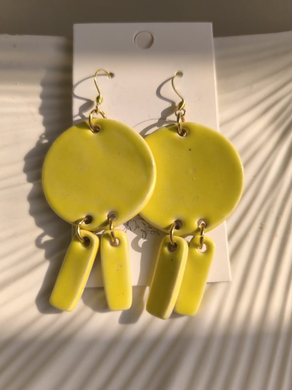 Sunbeam Dangle Earrings – Bold Ceramic Statement in Glossy Yellow - Image 5