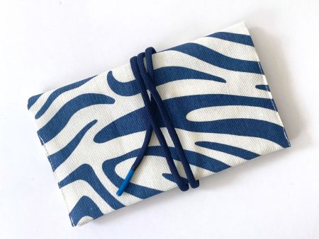 Tobacco Pouch - Blue and White