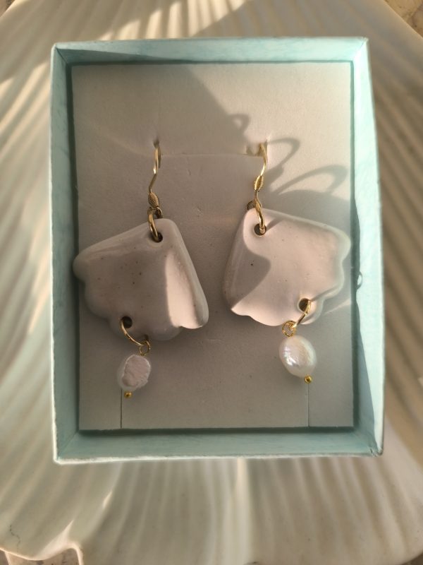 Soft Wave Ceramic Earrings with Freshwater Pearl Drop – Handmade Coastal Elegance