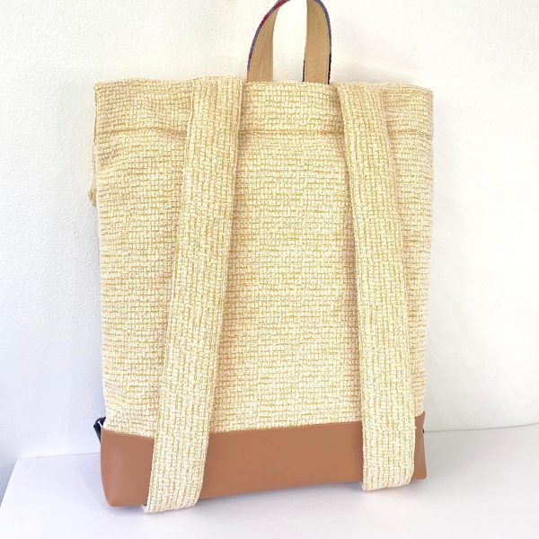 backpack beige with large pockets 5