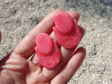 Marbled pink statement studs