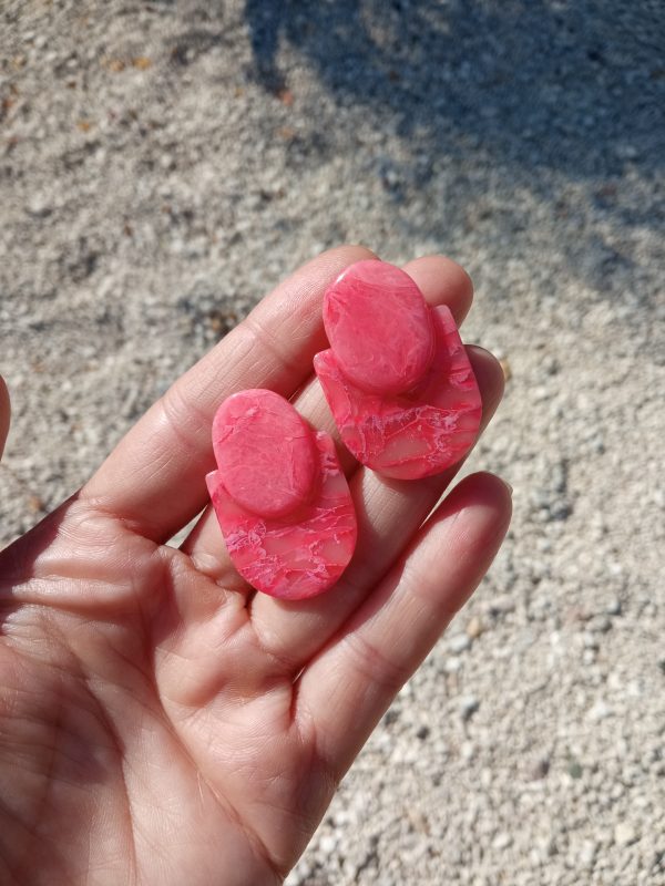 Marbled pink statement studs