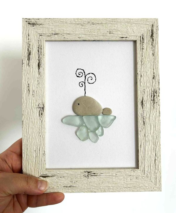 Coastal Whale Decor – Light Blue-Green Seaglass & Natural Pebble Design