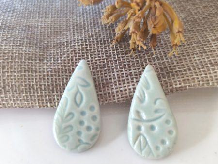 Turquoise teardrop flower printed studs