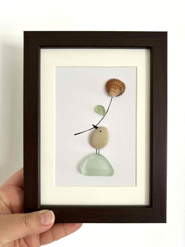 Handmade Seaglass Bird Art – Coastal Wall Décor with Seashell Flower
