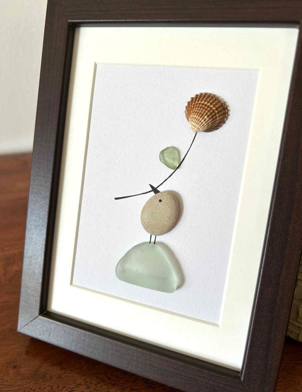 Handmade Seaglass Bird Art – Coastal Wall Décor with Seashell Flower