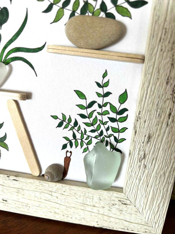 Seaglass and Pebble Botanical Art – Handmade Nature-Inspired Wall Décor from Cyprus