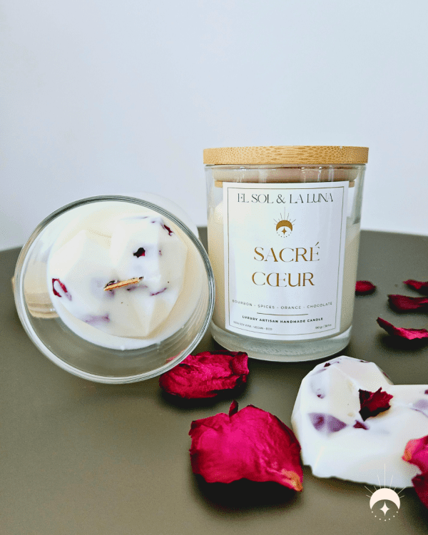 Sacre Coeur Heart roses candle