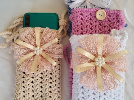 Handmade crochet phone bag with adjustable strap "Whisper Gardian" (choose your Color) )