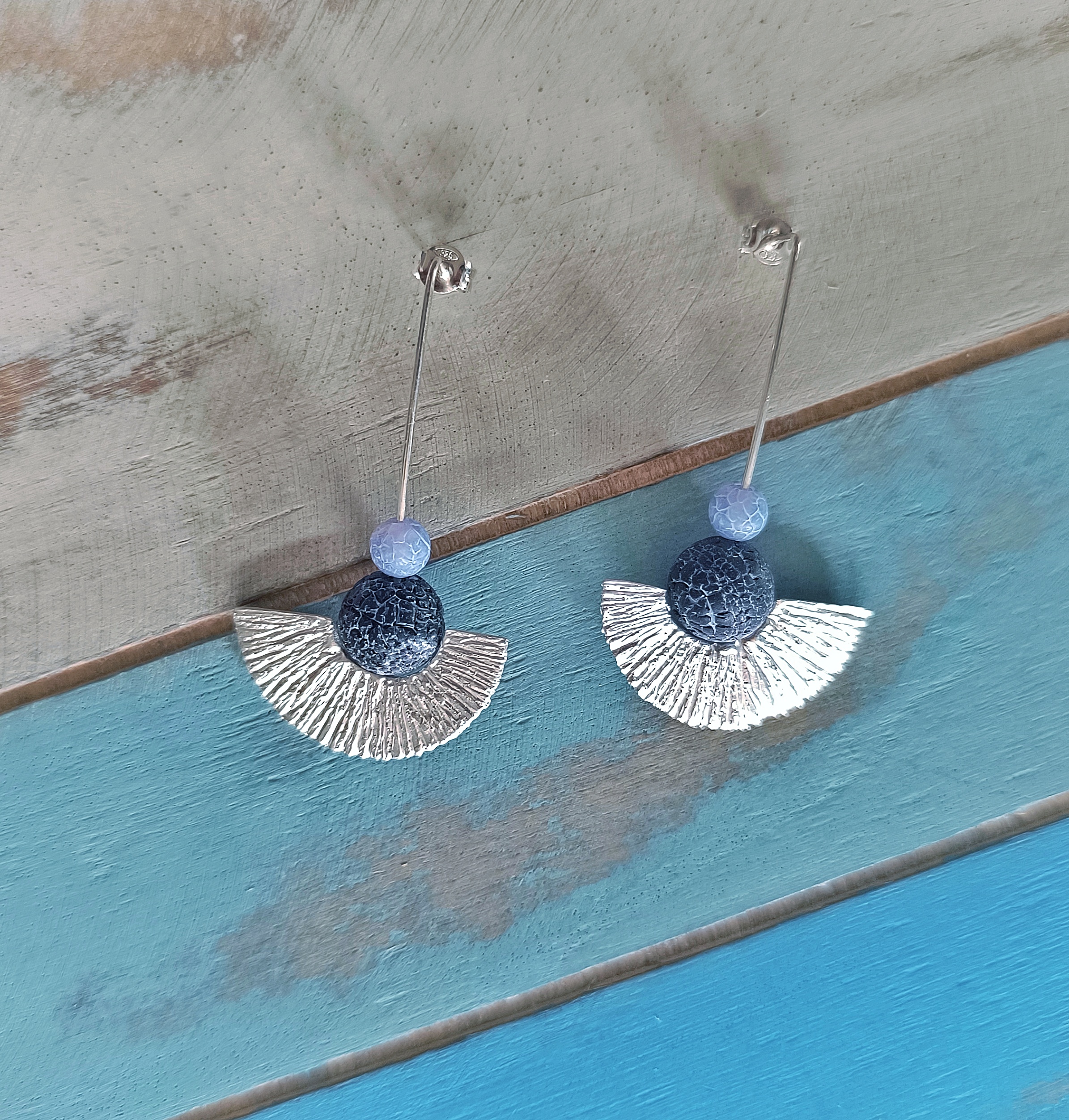 Silver earrings with frosen agate stones - Image 2