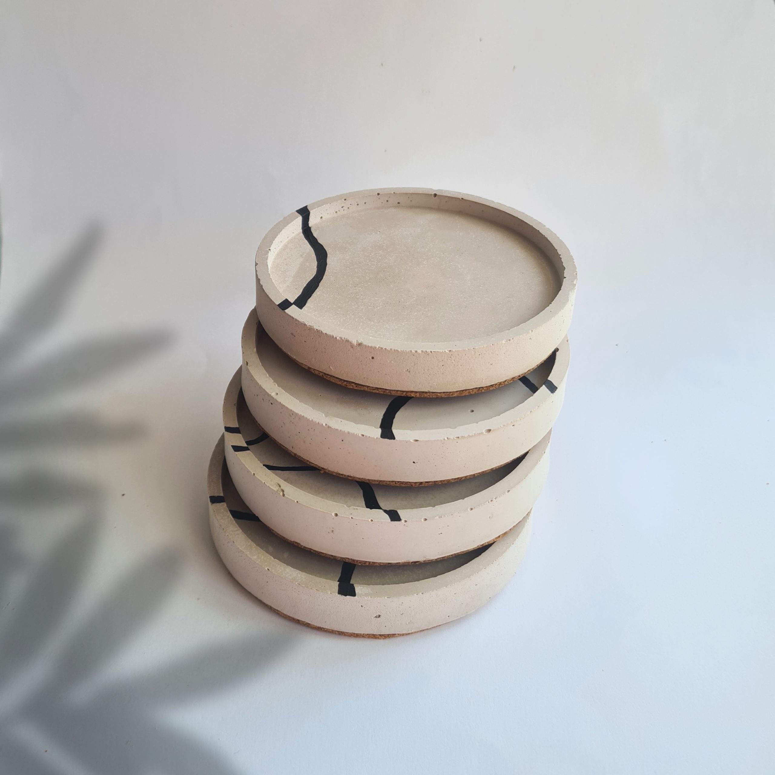 Round Concrete Coaster Set: Sand Color with Black Line Art made by minimo craft house