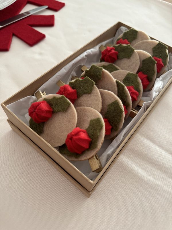 Handmade Felt Christmas Holly Napkin Holders – Set of 12 in Gift Box - Image 2