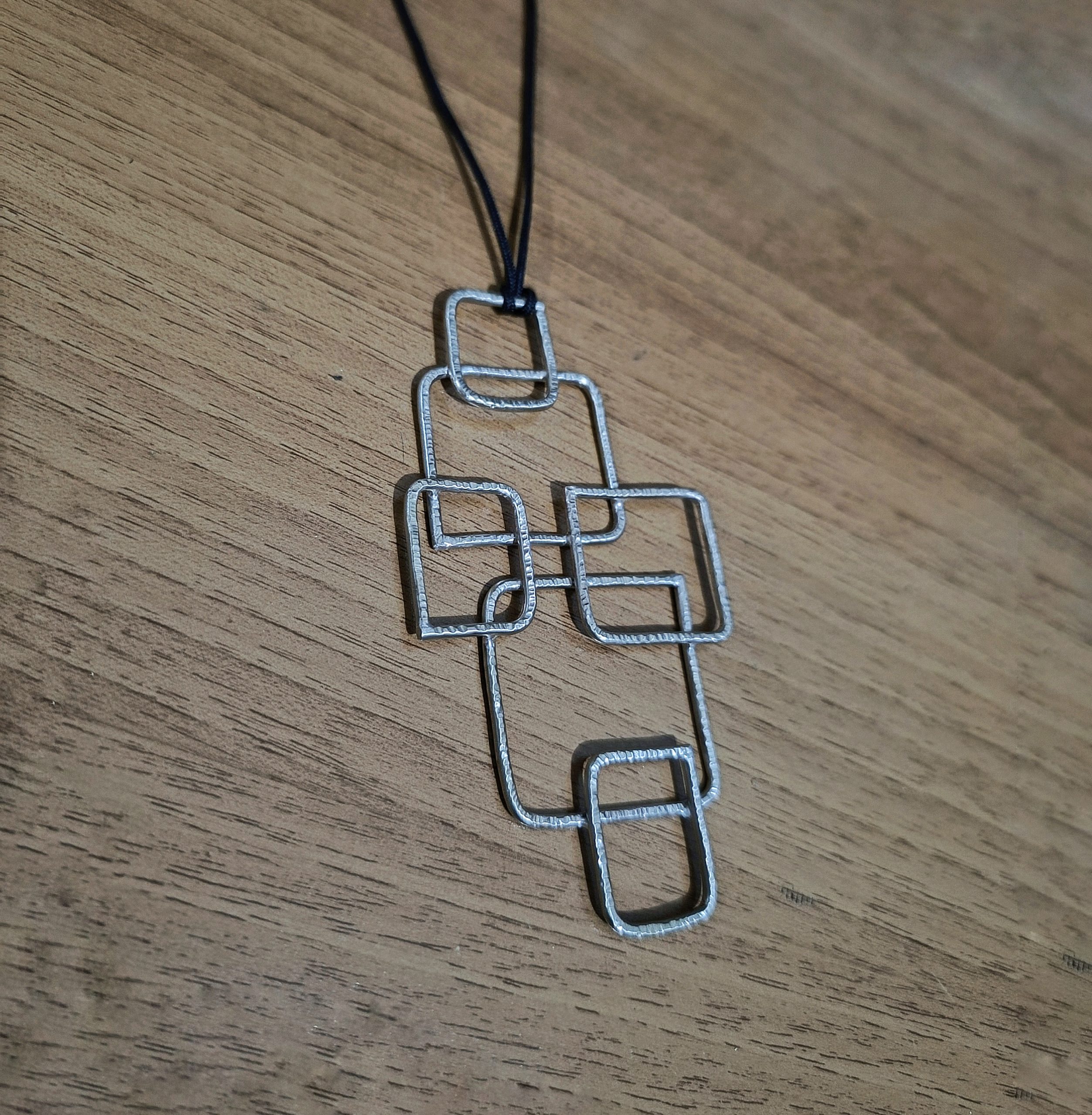 Geometric 3D necklace - Image 2