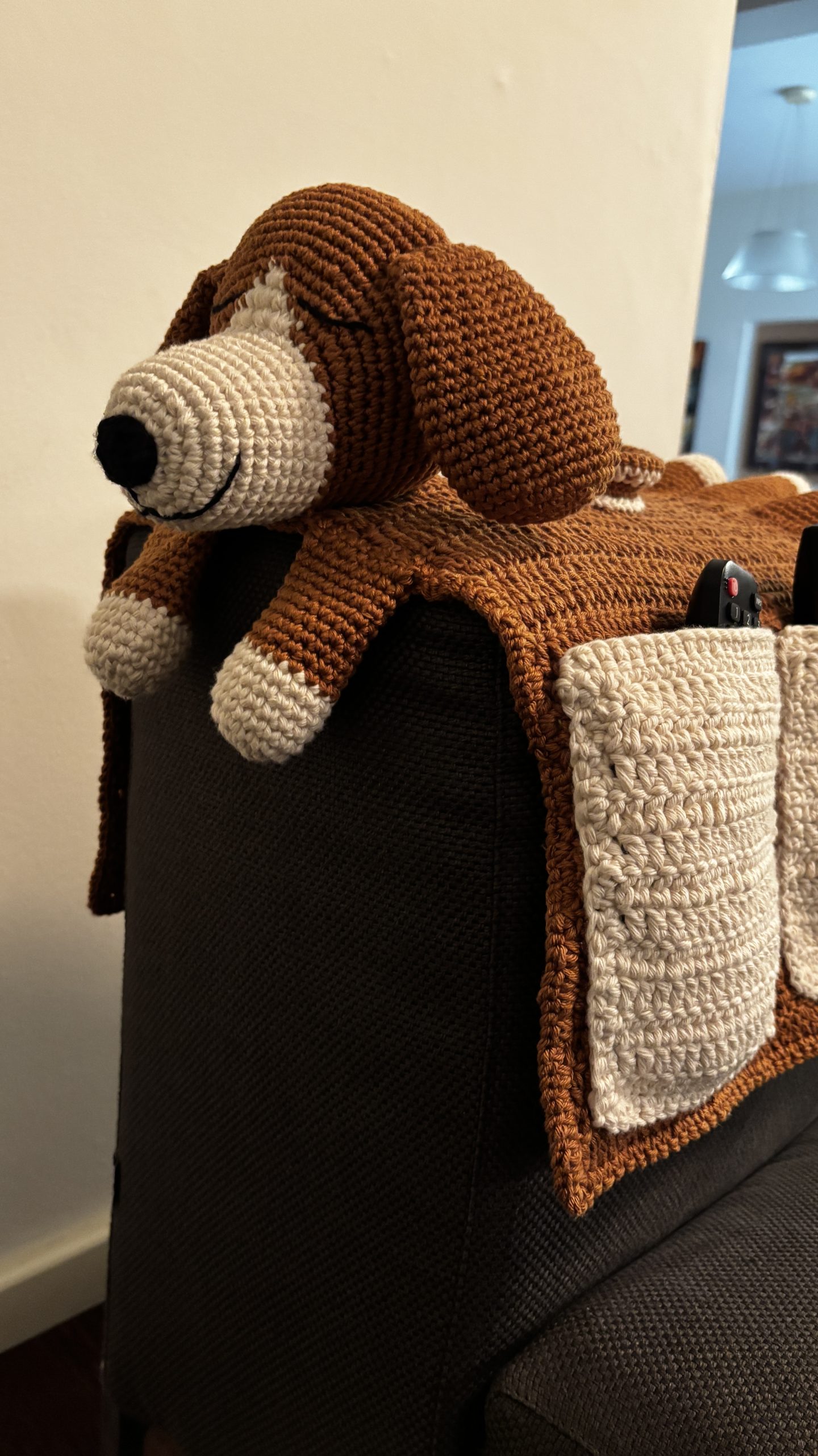Amigurumi Sleepy Puppy remote-control holder - the functional and unique organiser! - Image 7