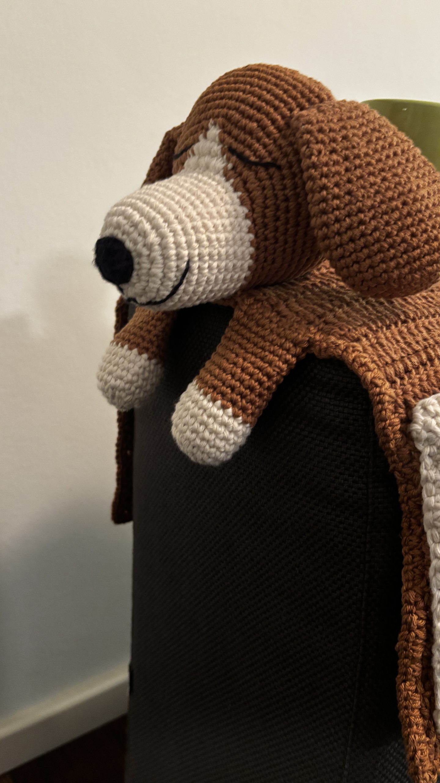 Amigurumi Sleepy Puppy remote-control holder - the functional and unique organiser! - Image 5