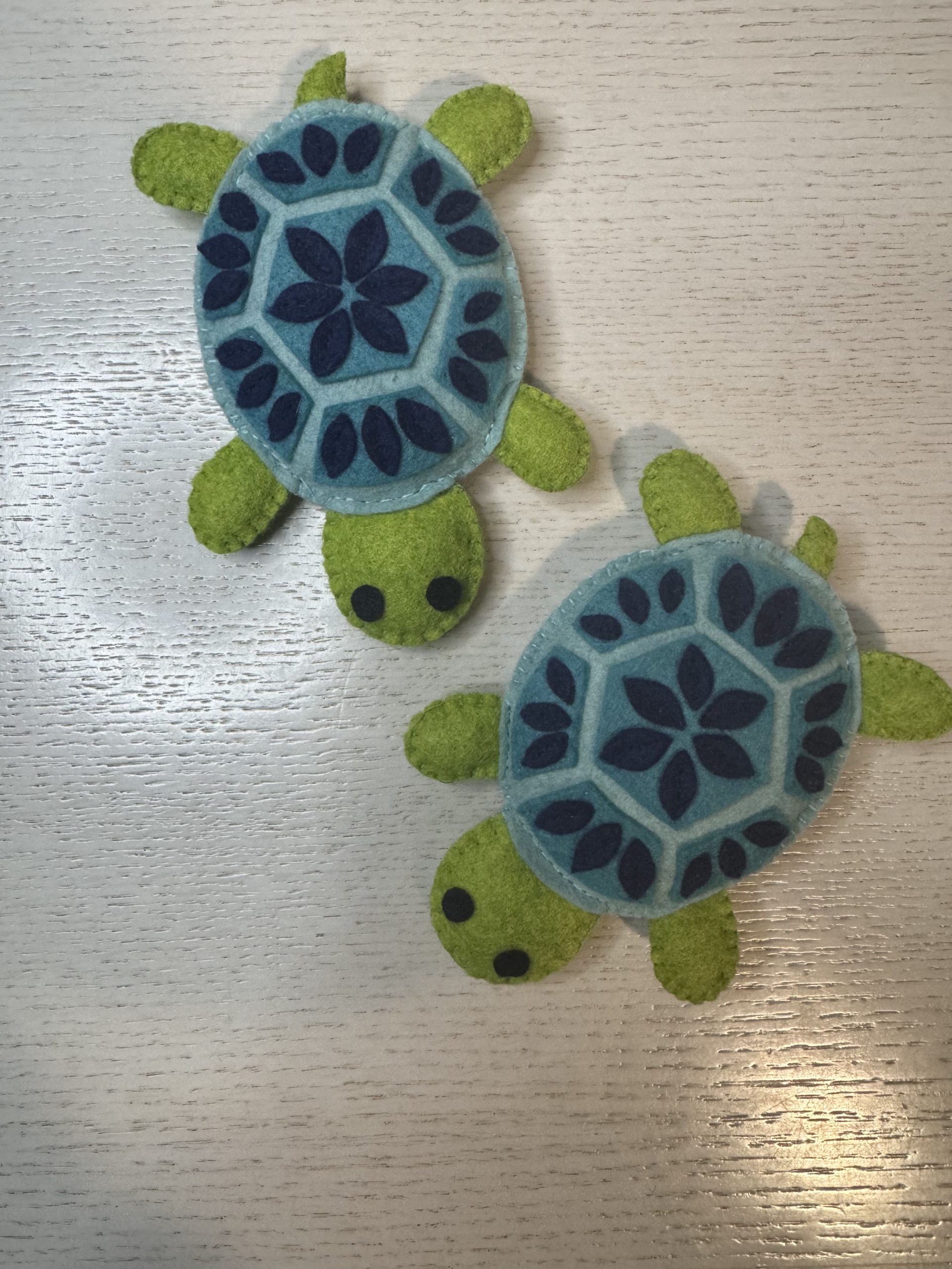 Cute Felt Sea Turtle Magnet - 3 colours - Image 6