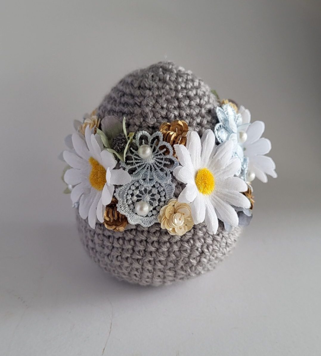 Crochet easter egg - Ethereal Bloom - ONE-OF-A-KIND