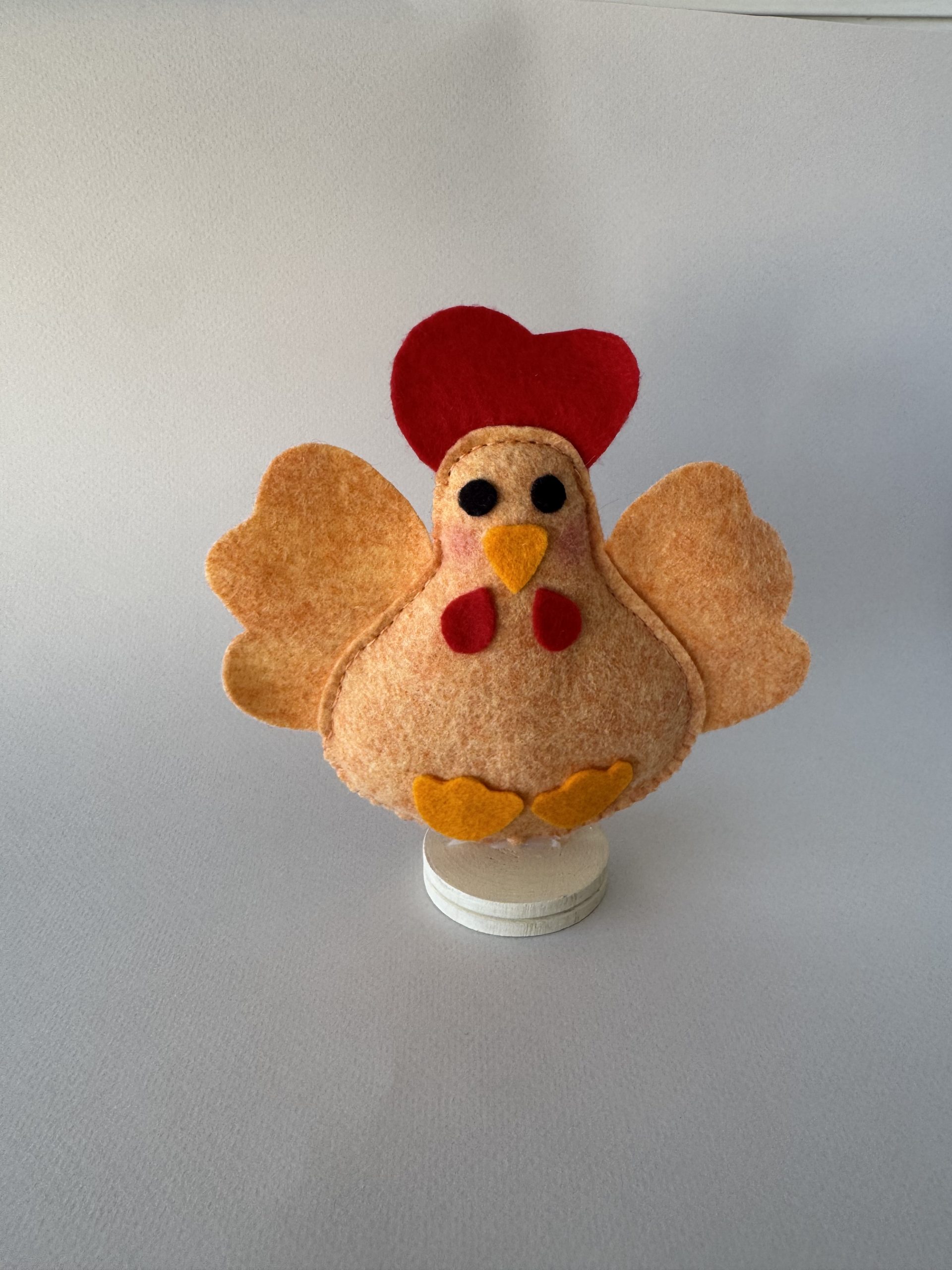 Handmade felt hen ornament - Image 4