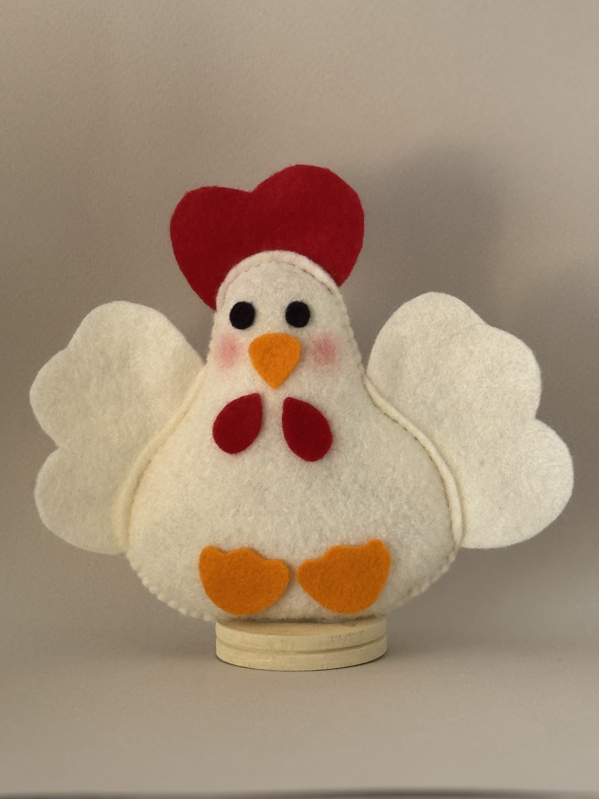 Handmade felt hen ornament - Image 3