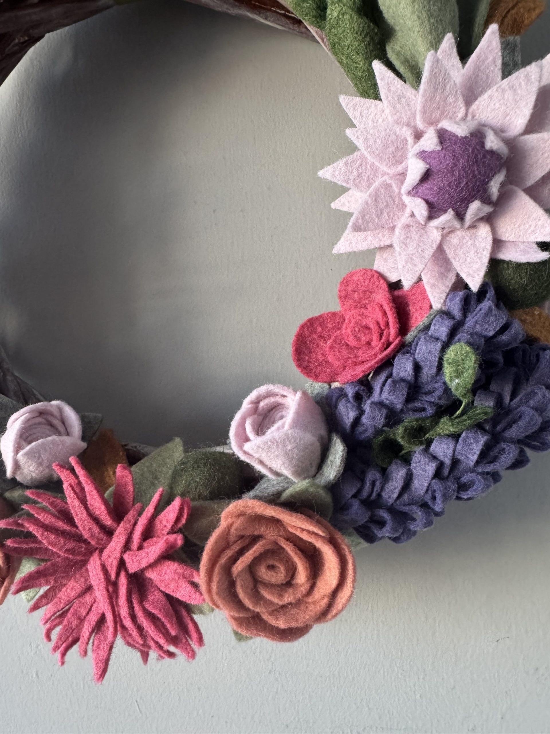 Elegant Felt Flower Wreath - 30cm - Image 6